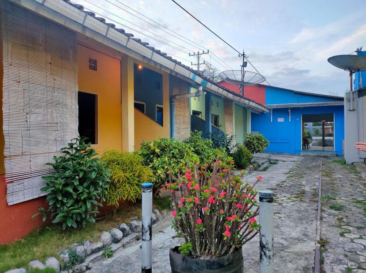 โรงแรมดิร์กันทารา Parakan  ภายนอก รูปภาพ